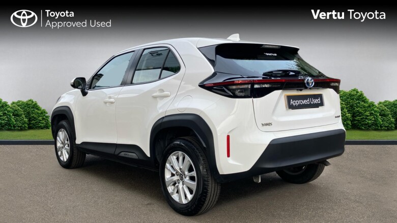 Toyota Yaris Cross 1.5 Hybrid Icon 5dr CVT Hybrid Estate